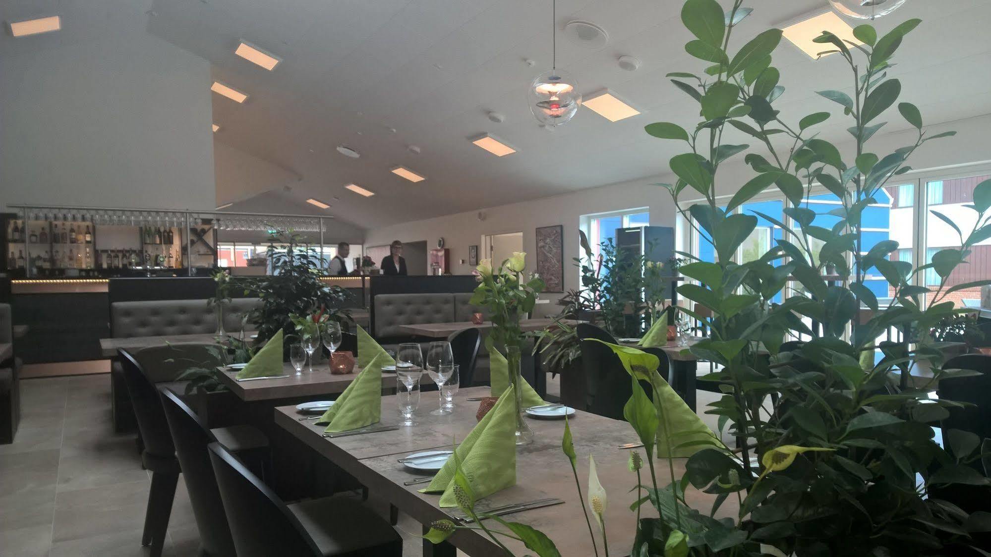 Hotel Falster Nykøbing Falster エクステリア 写真