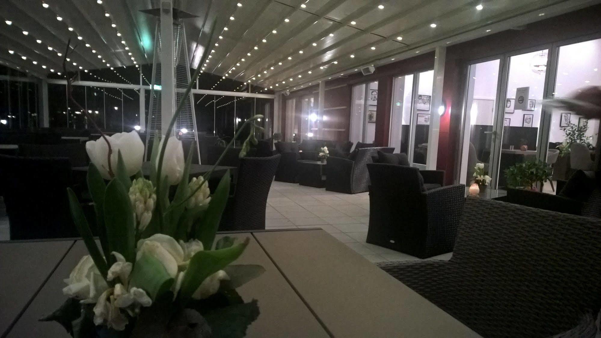 Hotel Falster Nykøbing Falster エクステリア 写真