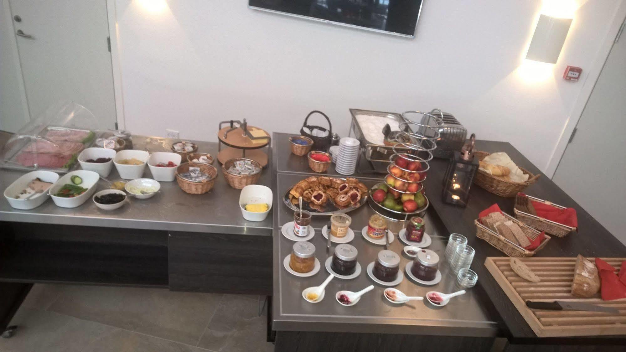Hotel Falster Nykøbing Falster エクステリア 写真