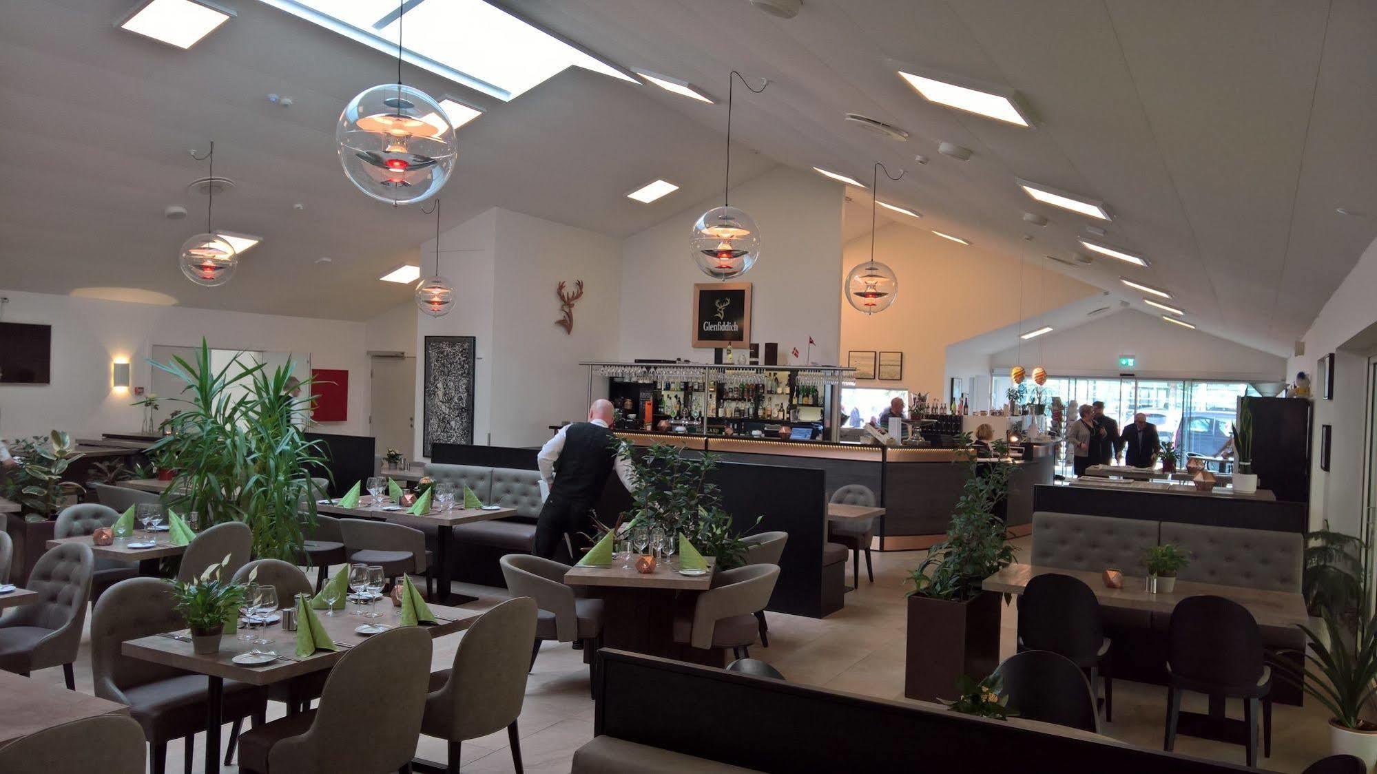 Hotel Falster Nykøbing Falster エクステリア 写真